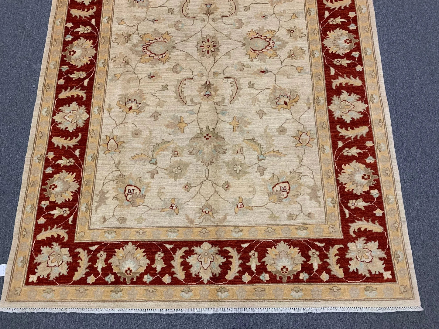 Beige/Rest Chobi 6X9 Handmade Wool Rug # 7941