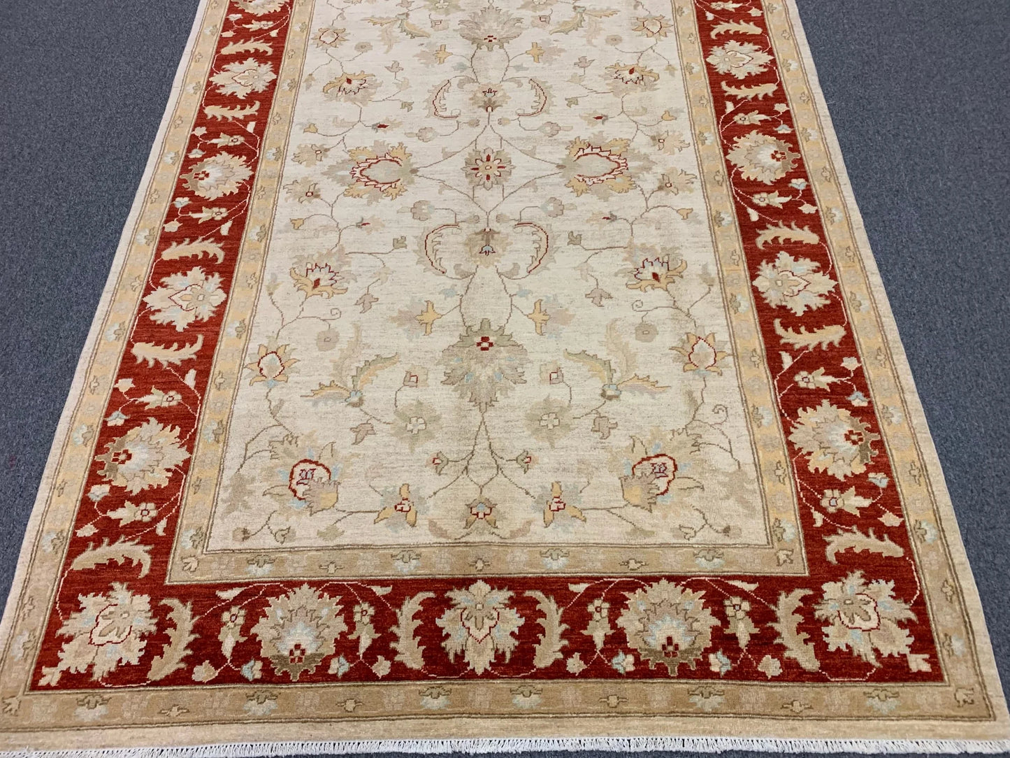 Beige/Rest Chobi 6X9 Handmade Wool Rug # 7941