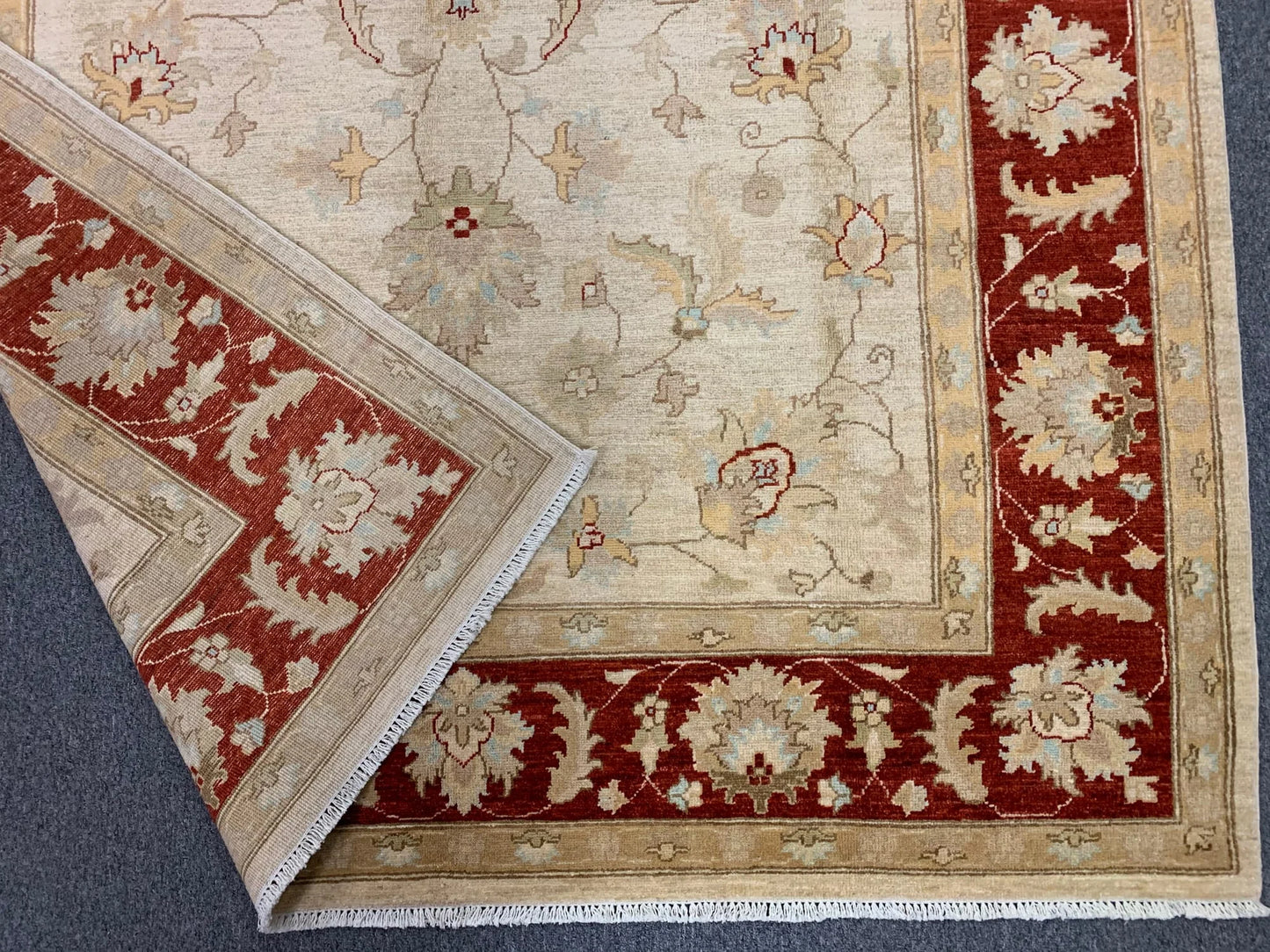 Beige/Rest Chobi 6X9 Handmade Wool Rug # 7941