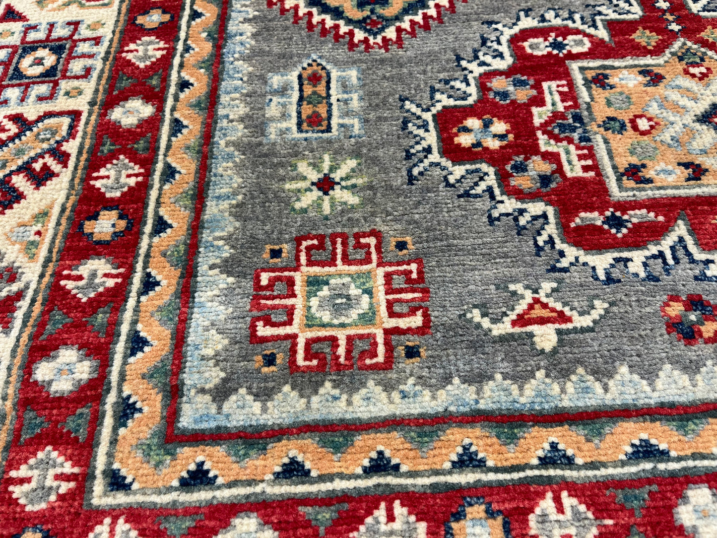 Gray Geometric Kazak 4X6 Oriental Rug # 13746