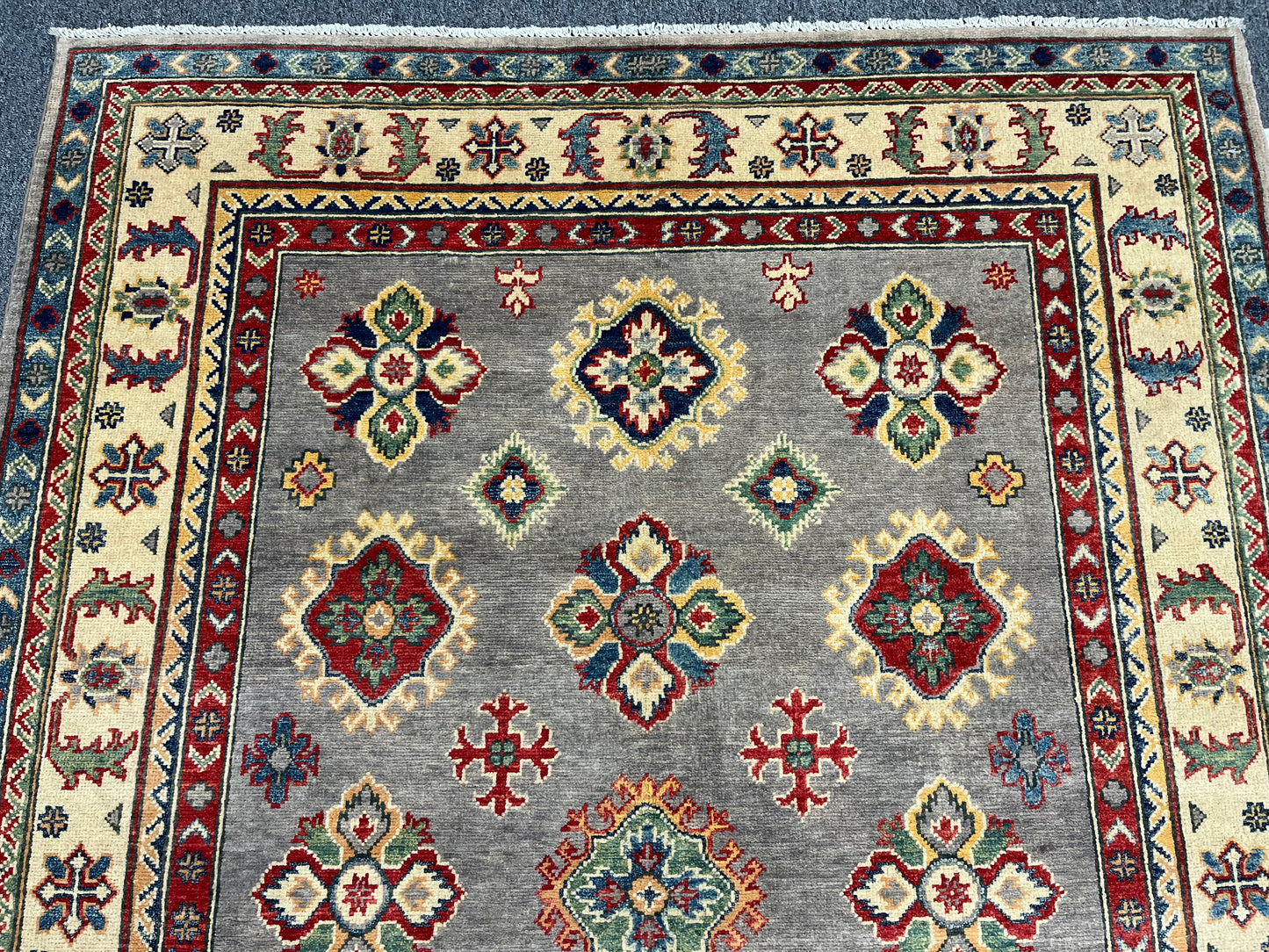 Gray Geometric Kazak 5X7 Handmade Oriental Rug # 13700