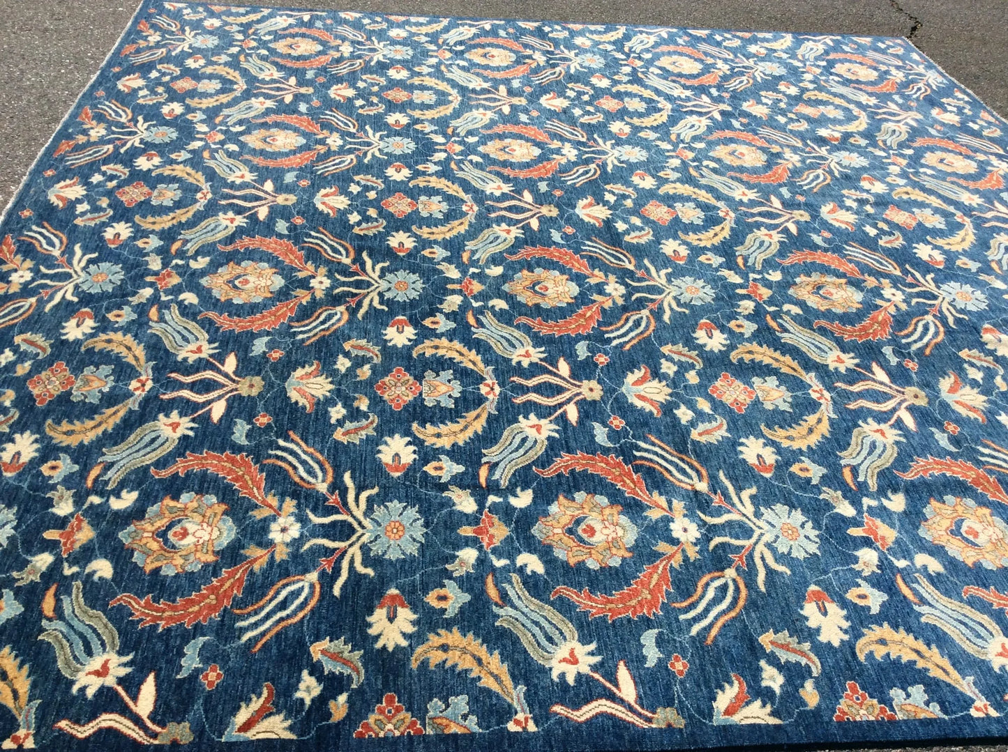 Blue floral Modern 13X13 Handmade Wool Rug # 11367