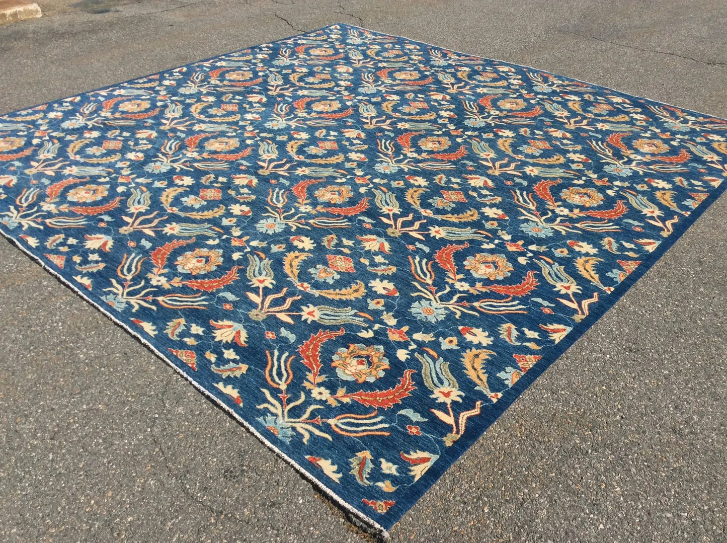 Blue floral Modern 13X13 Handmade Wool Rug # 11367