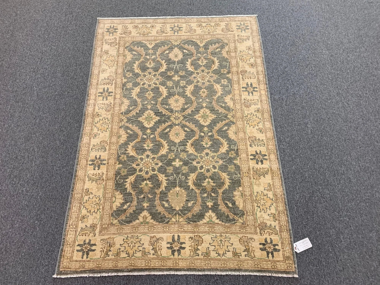 Gray Oushak 4X6 Handmade Wool Rug # 10331