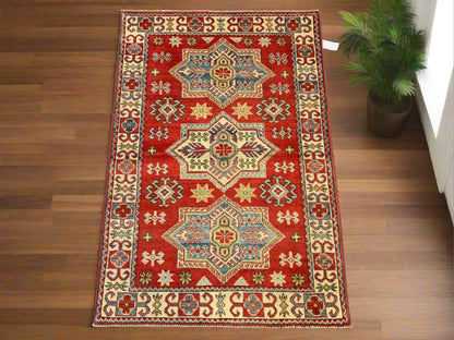 3' X 5' Fine Kazak handmade Wool Rug # 10747