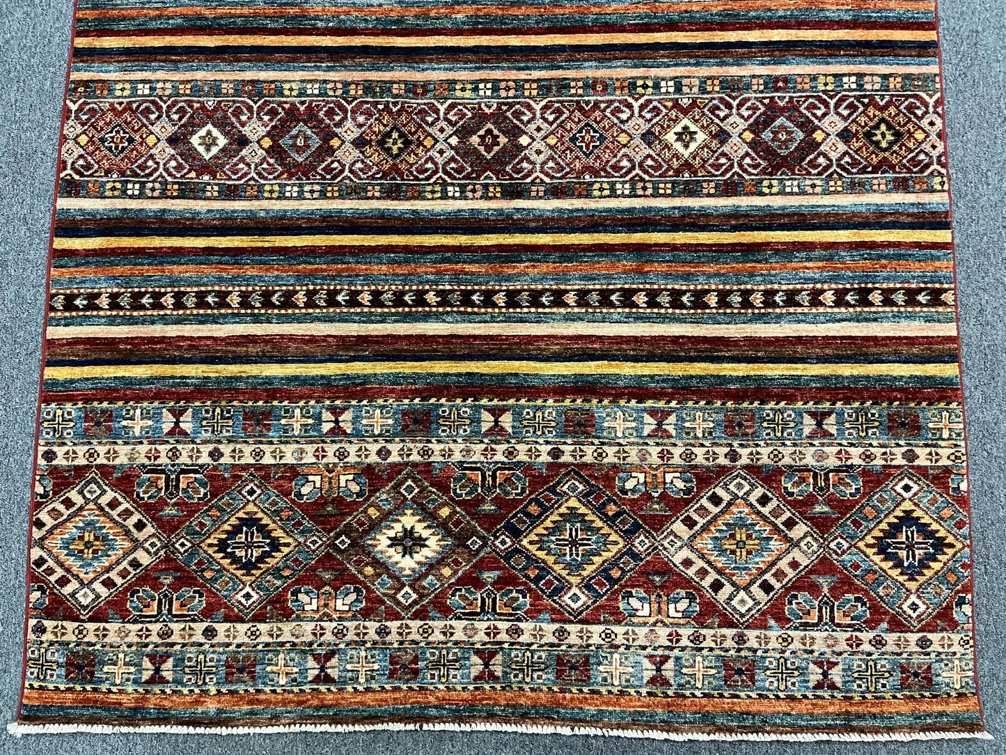 Khorjin Multicolor 5X7 Handmade Wool Rug # 12891