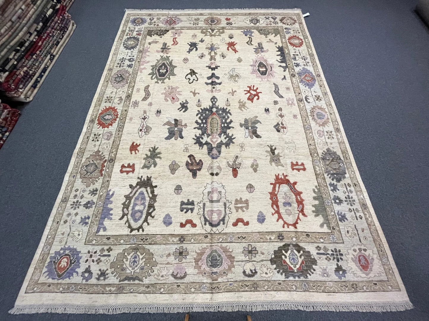 Ivory/Soft Green Oushak 9X12 Handmade Wool Rug # 11881