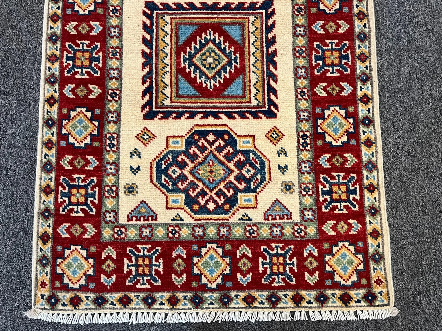 2' X 3' Fine Kazak Handmade Wool Rug # 12639