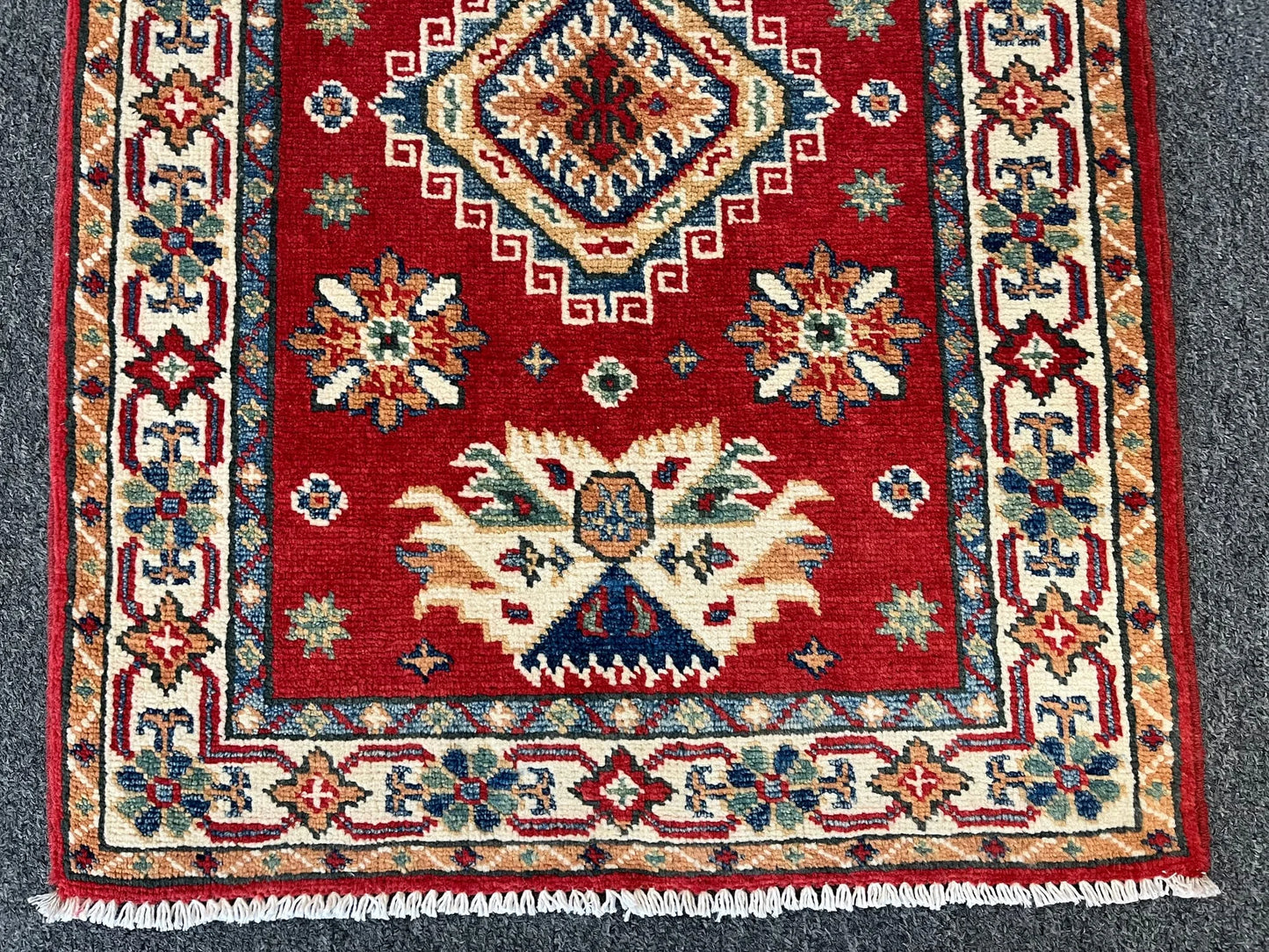 2' X 3' Fine Kazak Handmade Wool Rug # 12736