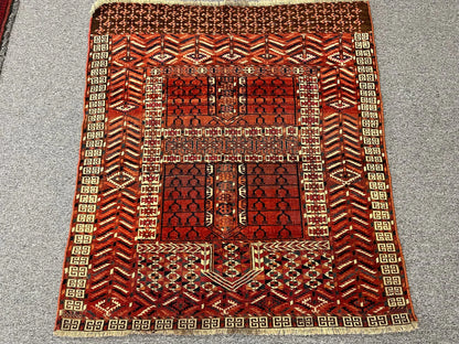 Antique Tekke Turkmen Ensi of Classic Design