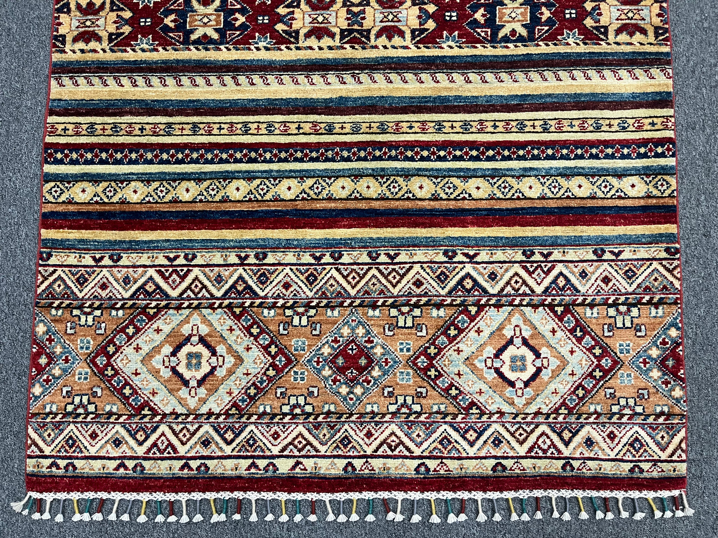 Tribal Khorjin 4X6 Handmade Wool Rug # 11310