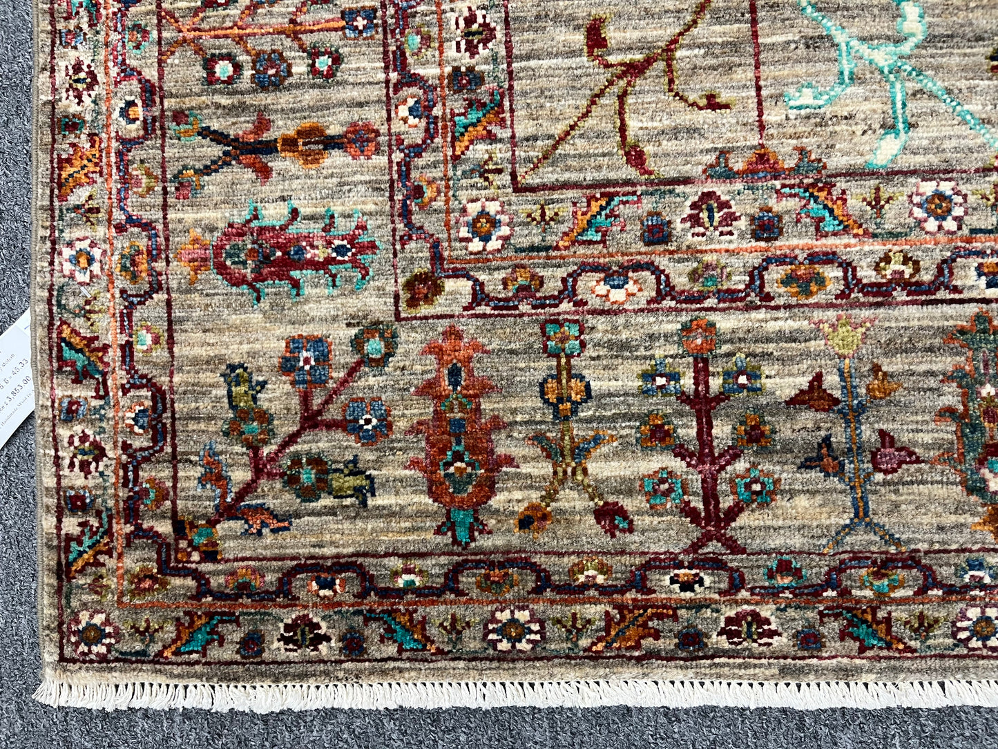 Beige Floral Mohal 6X8 Handmade Wool Rug # 14587