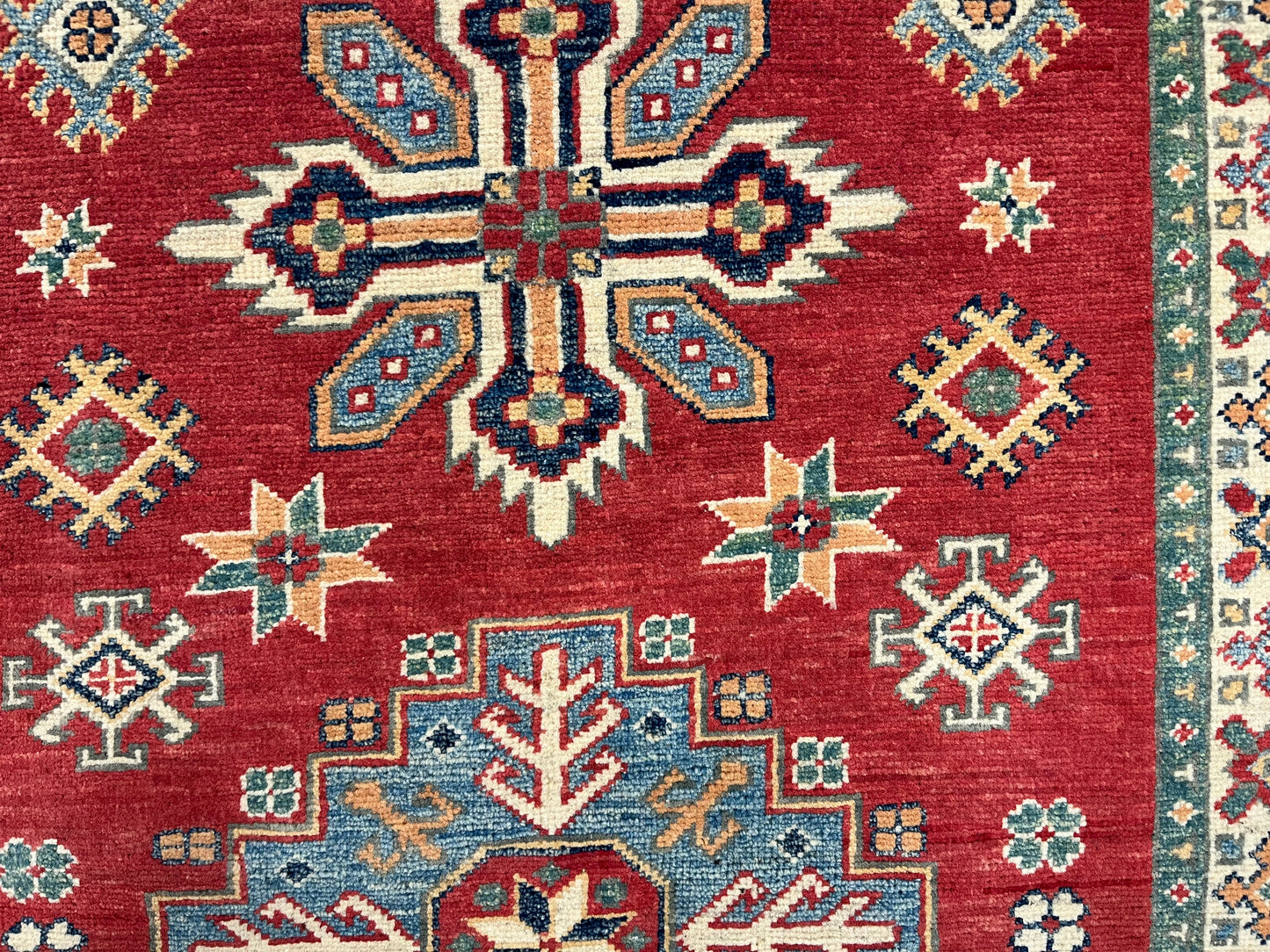 3' X 5' Kazak Handmade Wool Rug # 13854