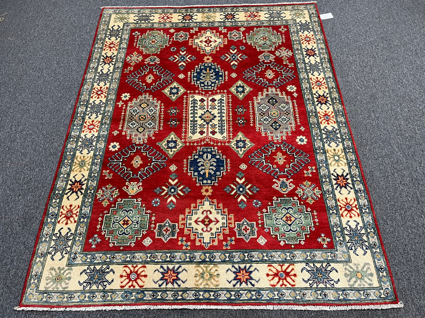 Red/Beige 5X7 Kazak Handmade Wool Rug # 13614