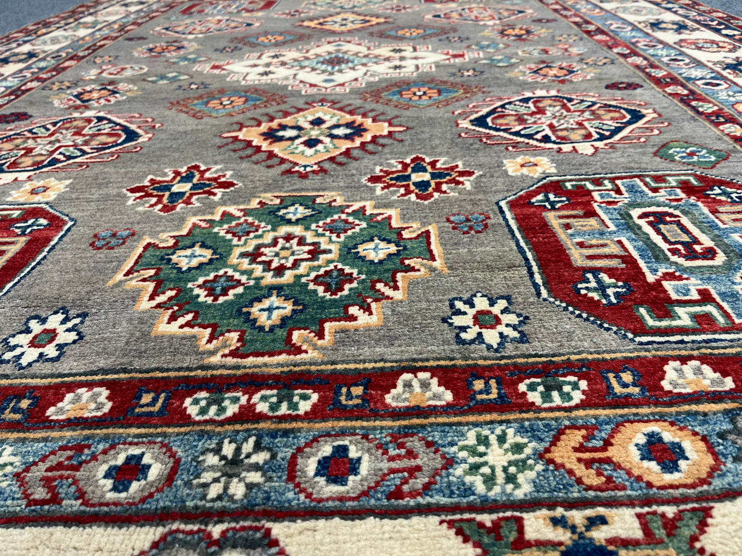 Kazak Gray 6X8 Handmade Wool Rug # 13649