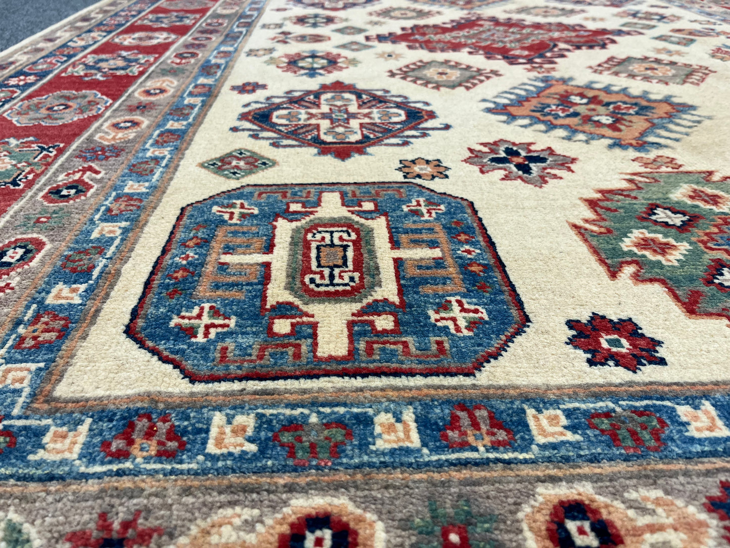 Kazak Beige 6X8 Handmade Wool Rug # 13903