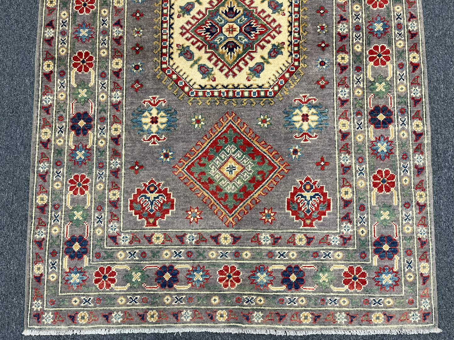 4X6 Kazak Gray Handmade Wool Area Rug # 13942