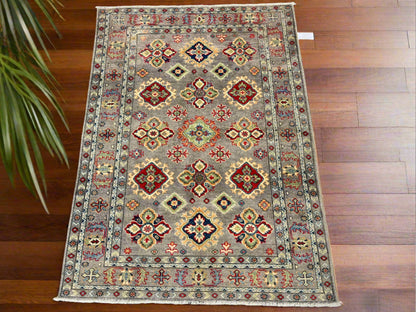 Kazak Soft Gray 4X6 Wool Hand-knotted Rug # 13772