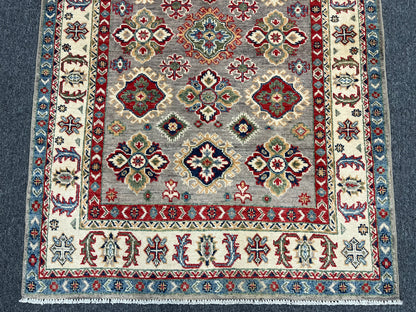 Kazak Soft Gray 4X6 Wool Hand-knotted Rug # 13768