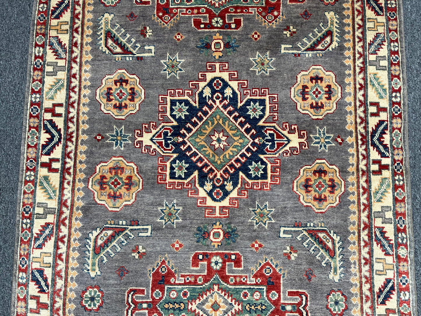 Kazak Gray 4X6 Handmade Wool Rug # 13588