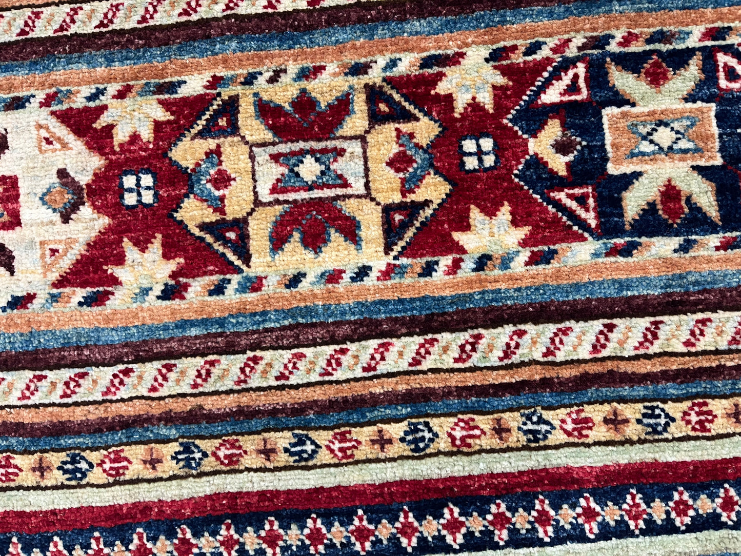 Multicolor Khorjin 4X6 Handmade Wool Rug # 11306