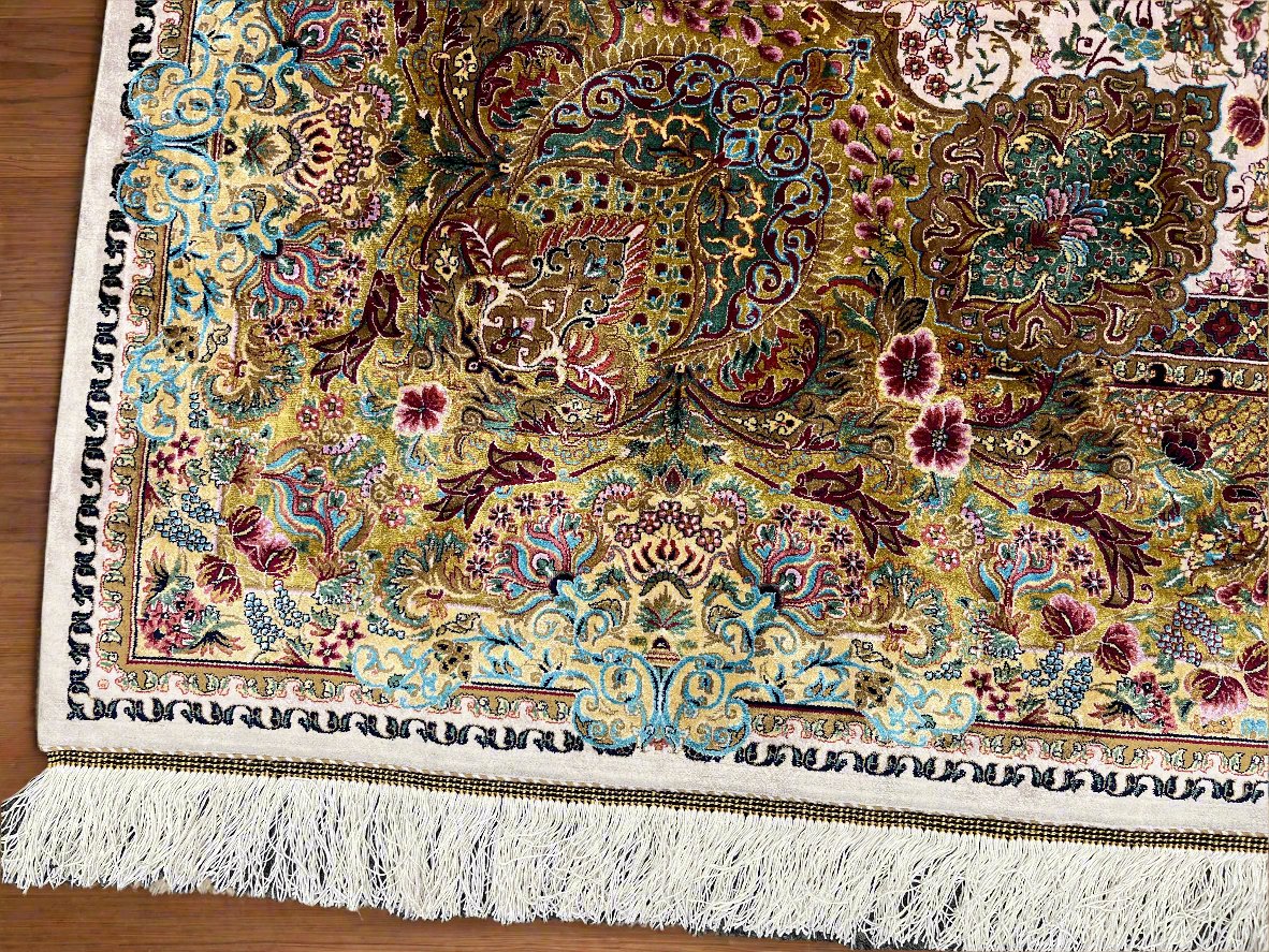 7X10 Silk Handloom Multicolor Rug # 14545