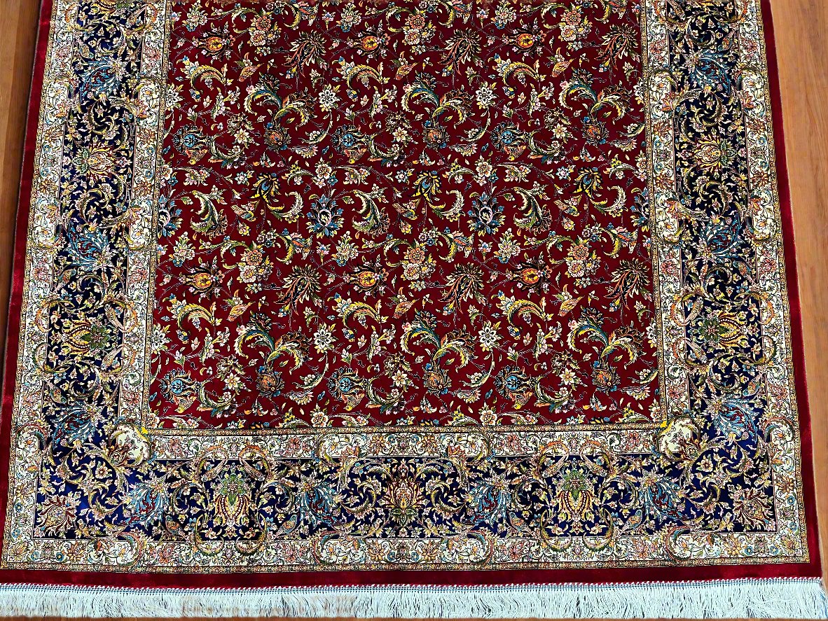 5X8 Red Silk Handloom Multicolor Rug # 14542